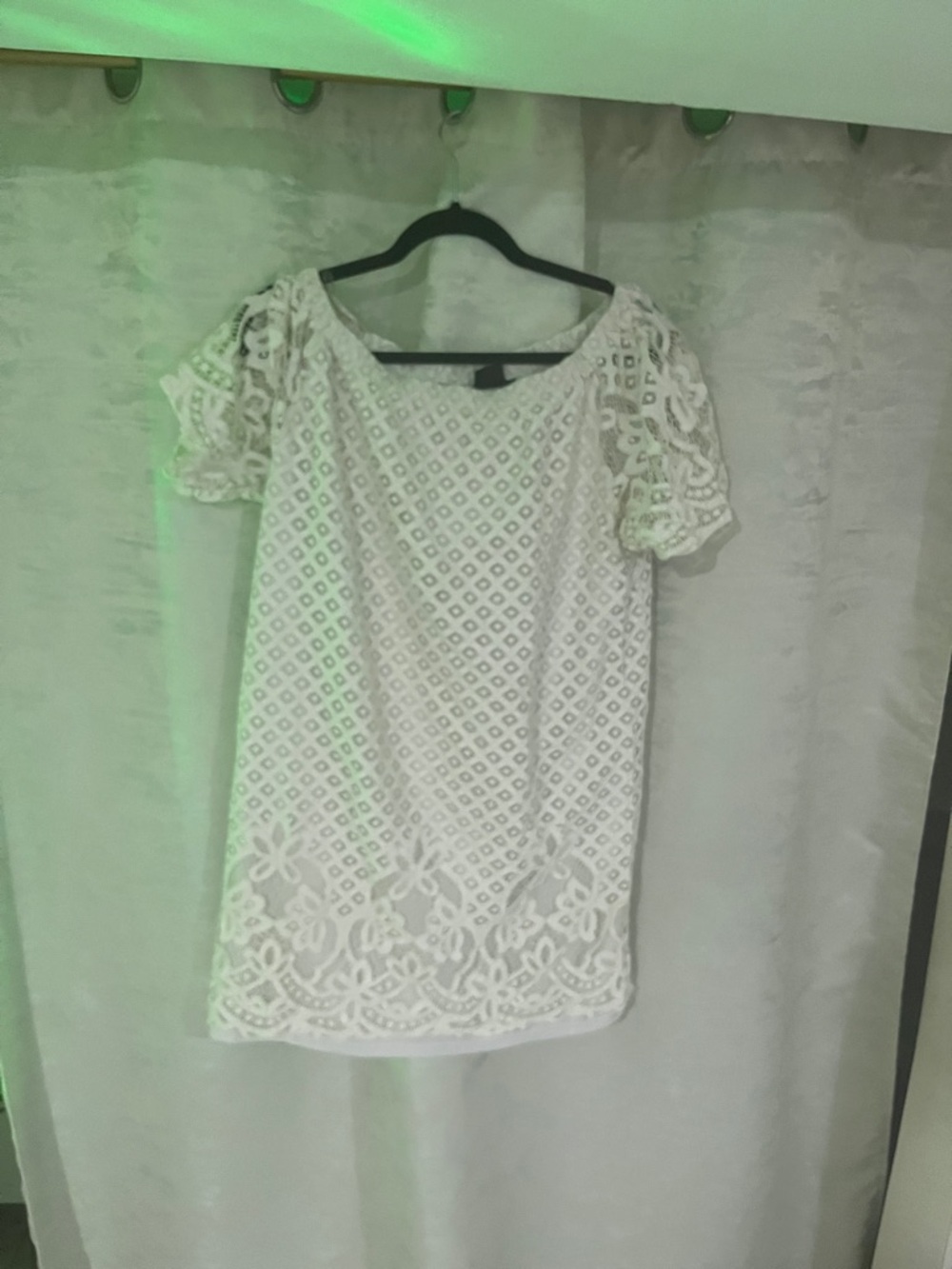 Rafaella White Lace Short Sleeve / off shoulder dress